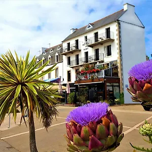 Du Port Hotel
